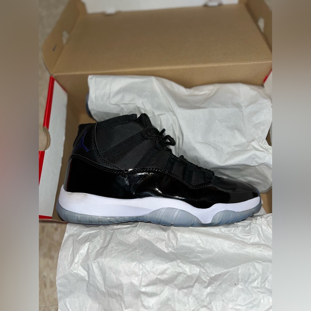 Men’s Air Jordan 11 Retro ‘Space Jam’ 2016 Men’s size 12